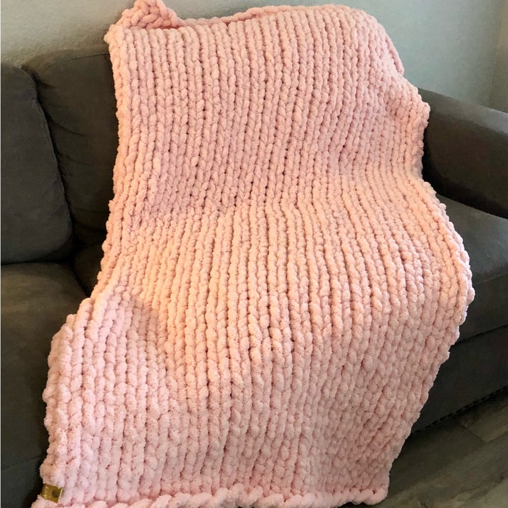💋🔝HP🔝💋Chunky Light Pink Breathable Blanket - Picture 3 of 6